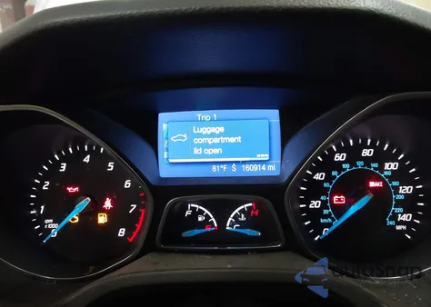 2013 Ford Focus S z USA, uszkodzony, nr VIN 1FADP3E21DL383952